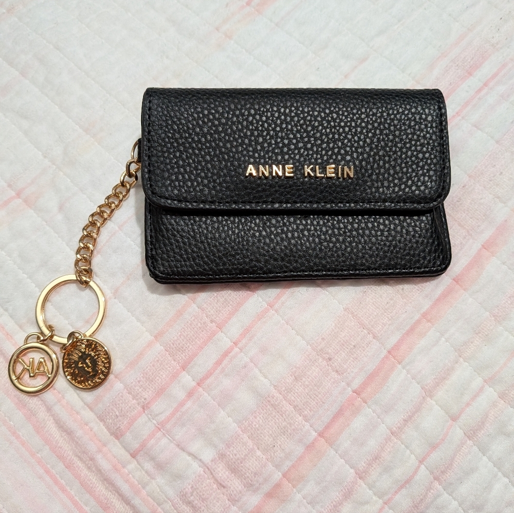 Anne Klein Black Card Holder with Gold Chain